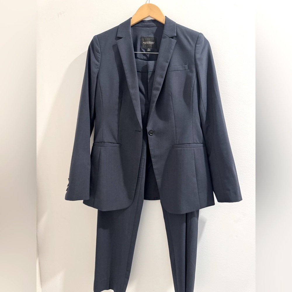Banana Republic navy suit - blazer & pant set